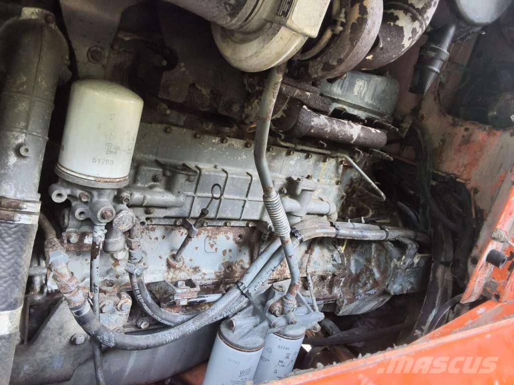 Hitachi LX 290 Wielladers
