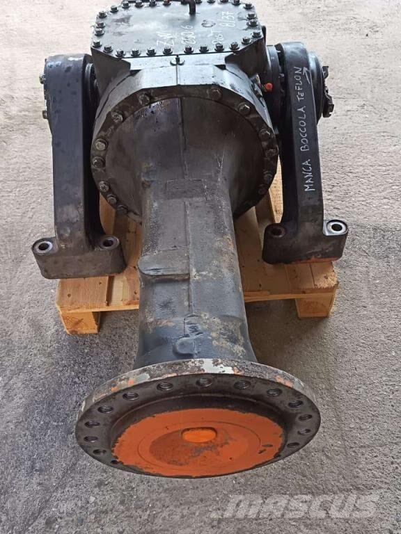 Hitachi ZW 250 Transmissie