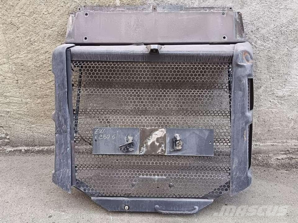 Hitachi ZW 250 Otros componentes