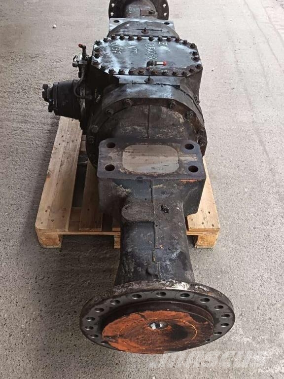 Hitachi ZW 250 Transmissie