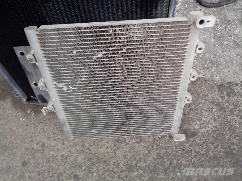 New Holland Air conditioning radiator Kabinos