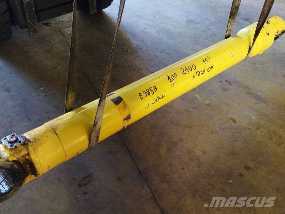 New Holland E 385 B Hydraulics