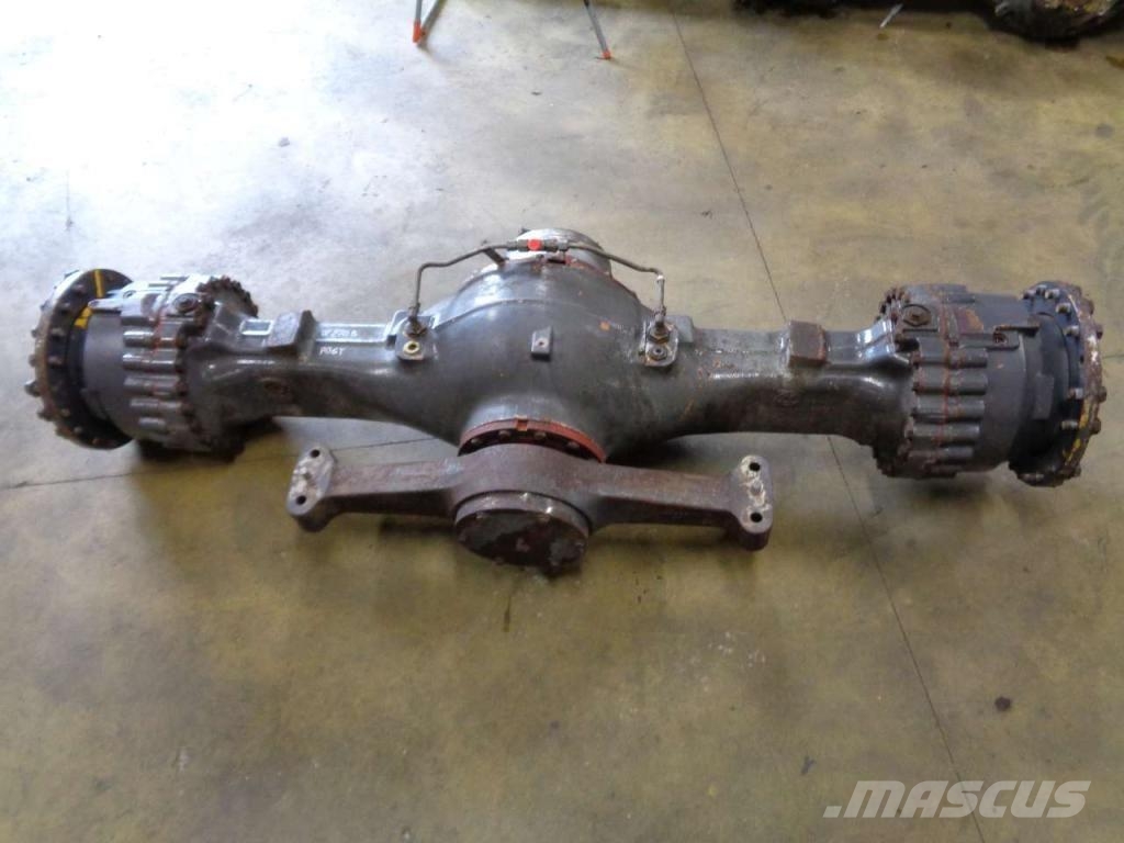 New Holland Rear Axle 섀시 및 서스펜션