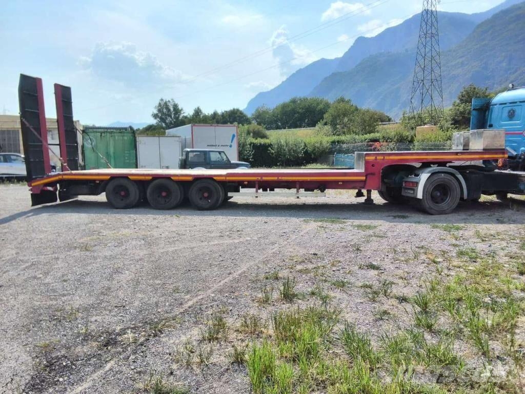  Umberto Piacenza S 36 P 1 Poluprikolice labudice