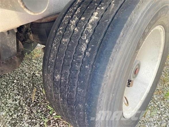 Walker SWEETENER TRAILER Tsistern poolhaagised