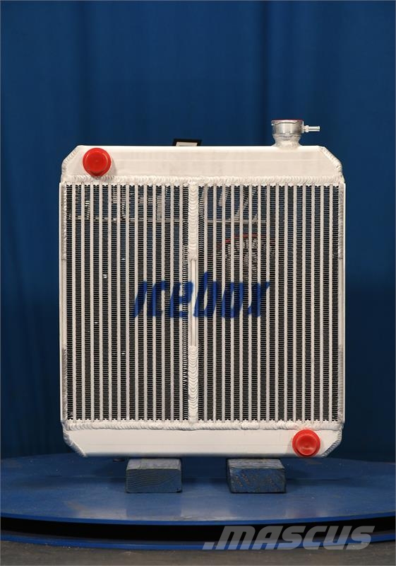 Advance Exterra Radiator # 890520 Radijatori