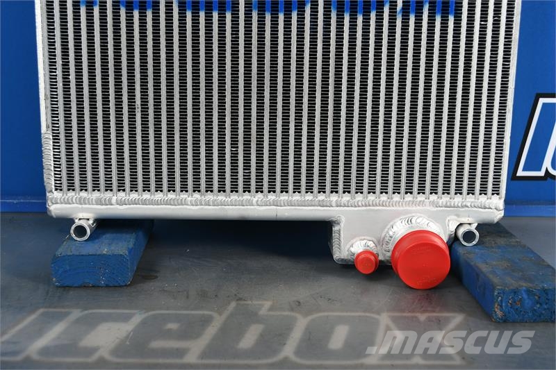 Agco 120 Radiator # 820272 مشعات