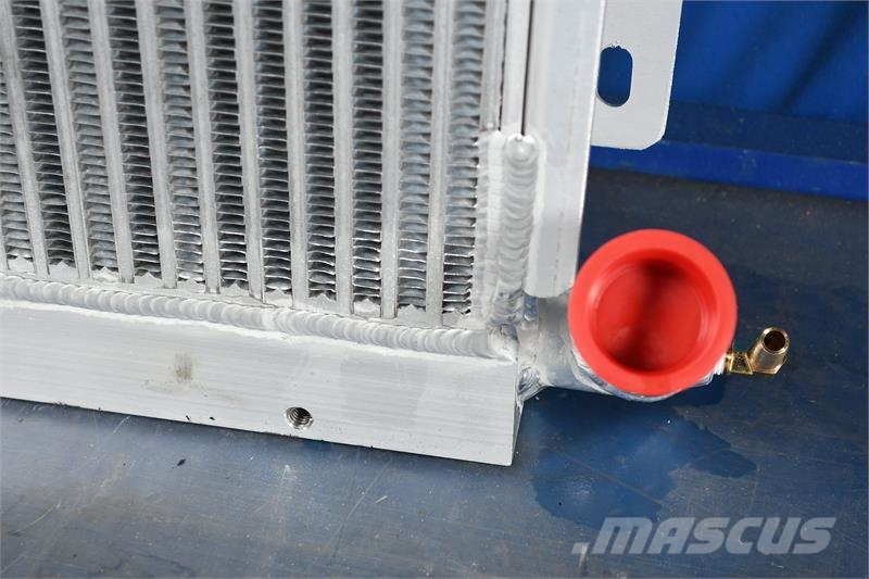 Agco Wrangler Oil Cooler # 820229 مشعات