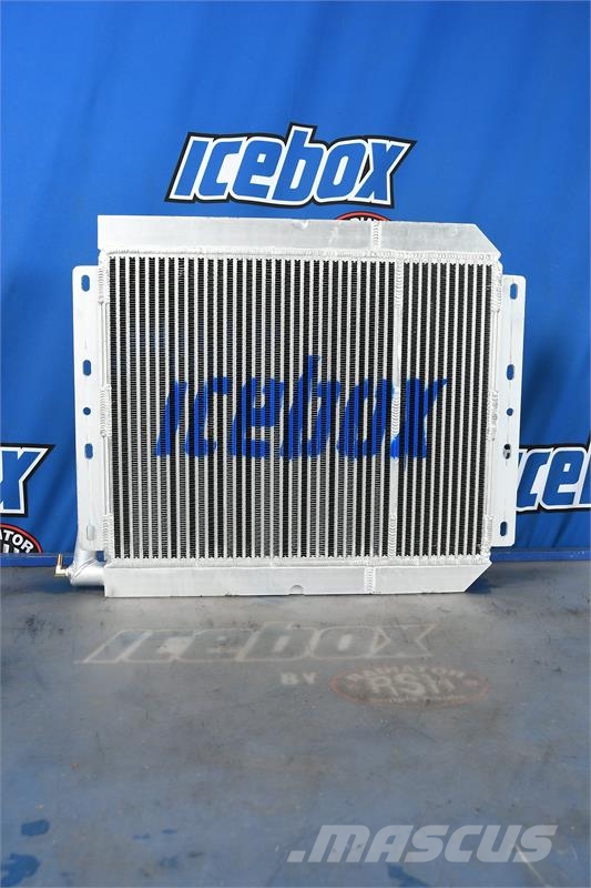 Agco Wrangler Oil Cooler # 820229 مشعات
