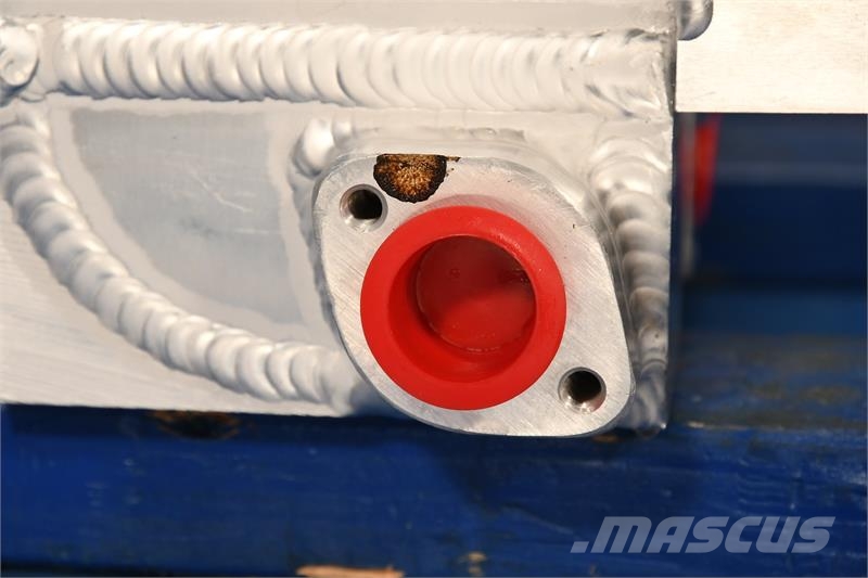 Atlas Copco Boomer XE4 Oil Cooler # 840115 مشعات