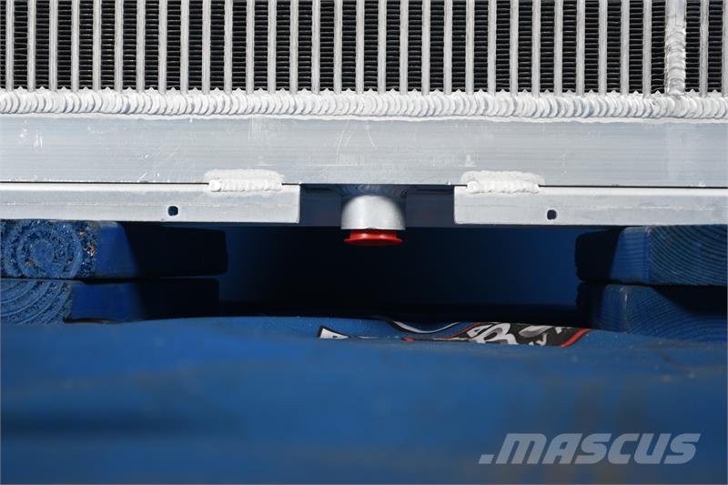Bandag Autoclave Radiator # 970006 Radiátory