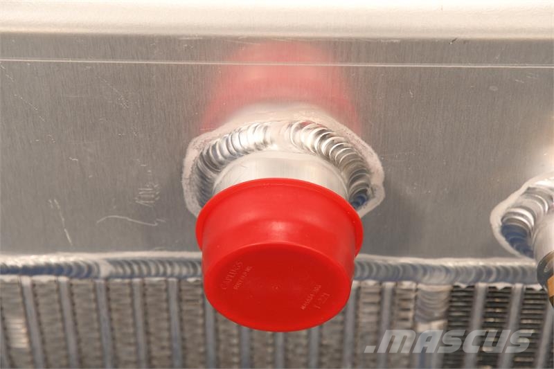 Bandit 1390 Chipper Radiator # 950175 مشعات