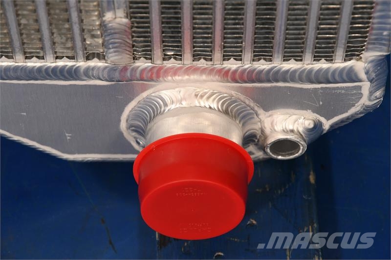Bandit 1390 Chipper Radiator # 950175 مشعات