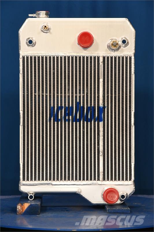 Bandit 1390 Chipper Radiator # 950175 مشعات