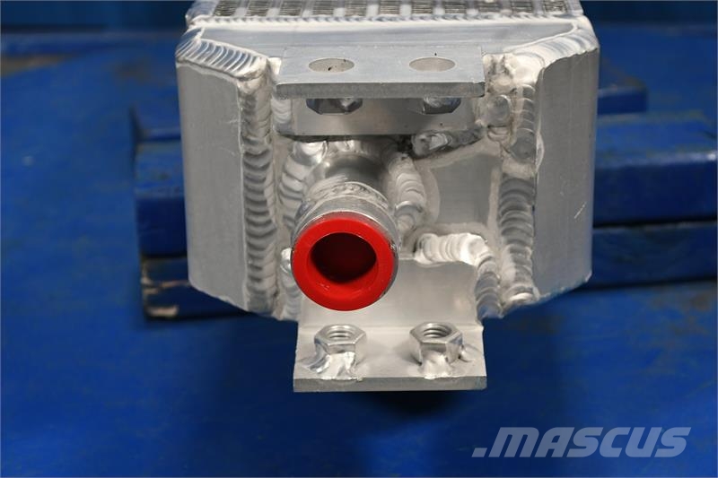 CASE 1450B Oil Cooler # 845182 Radiadores