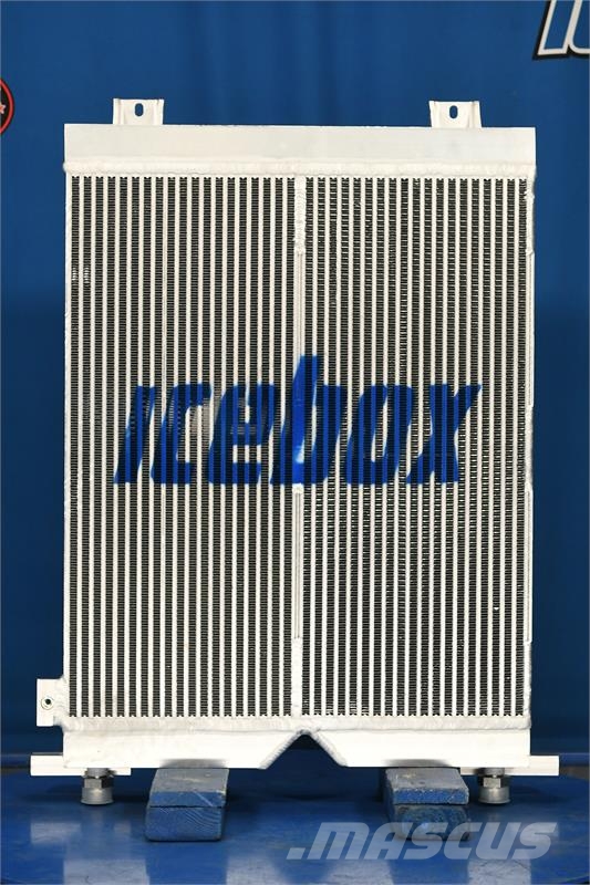 CASE 1650L Oil Cooler # 845232 Radiadores
