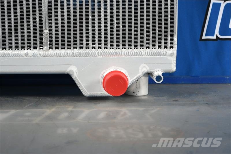 CASE 2240 Radiator # 845276 Radiadores