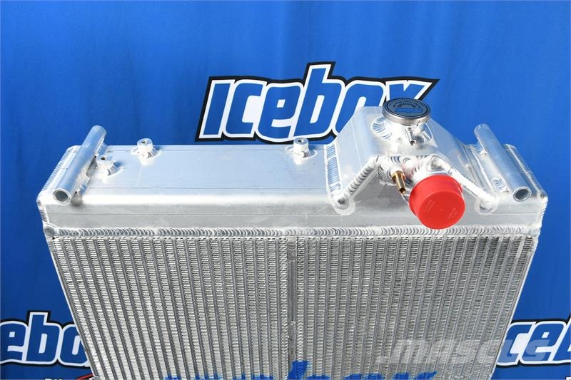 CASE 2240 Radiator # 845276 Radiadores