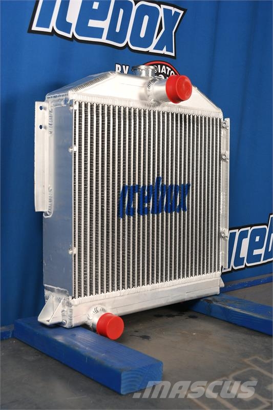 CASE 350 Loader Radiator # 845127 Radiadores