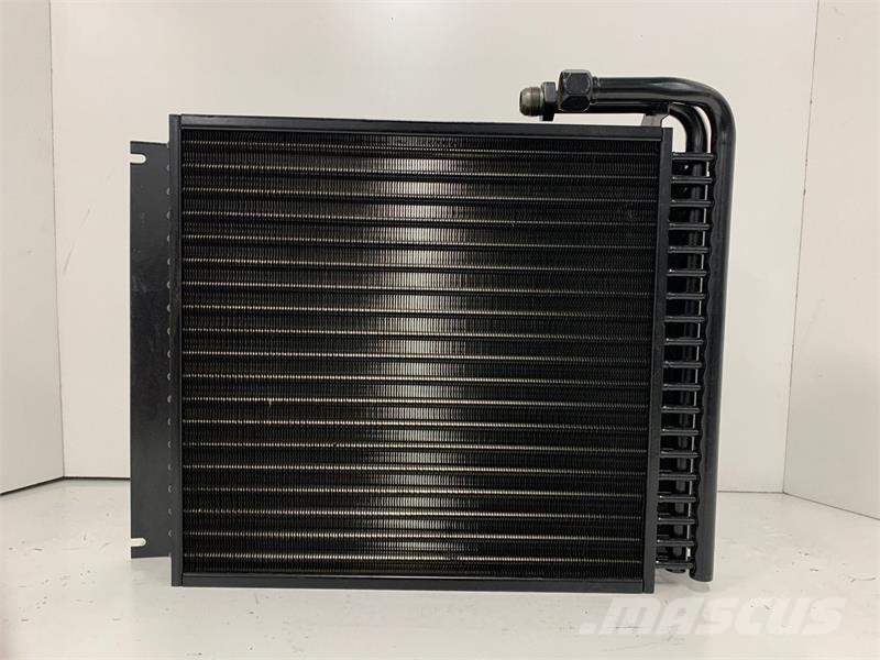 CASE 40XT Oil Cooler # 845145 Radiadores