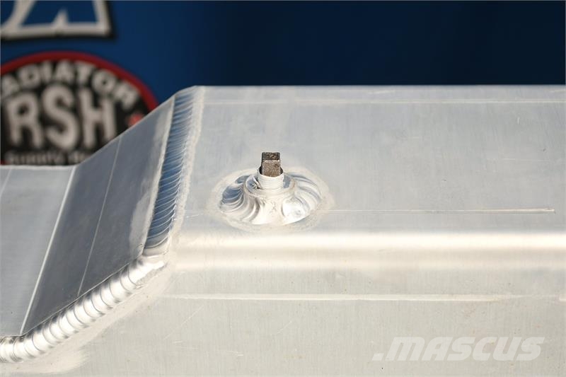 CASE 4420, 4430 Radiator # 845856 Radiadores