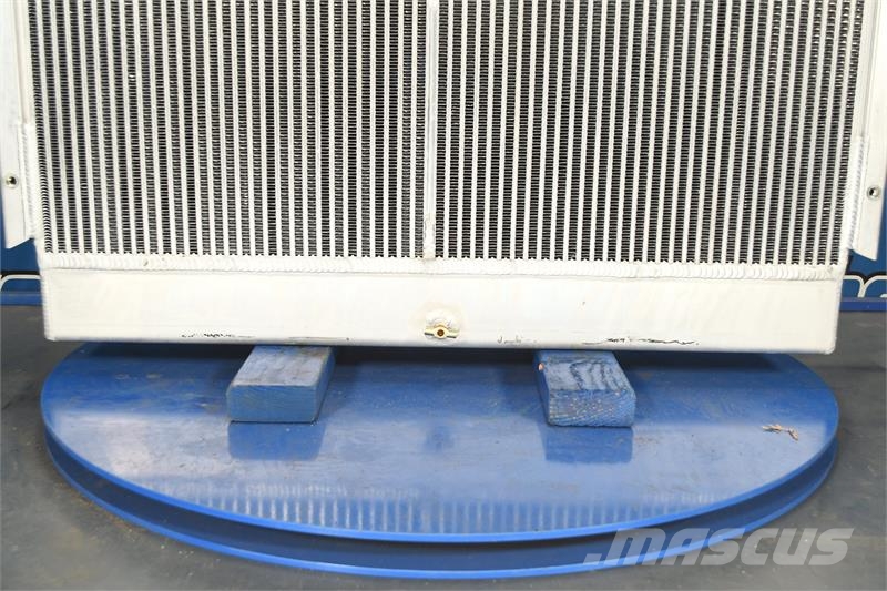 CASE 4420, 4430 Radiator # 845856 Radiadores