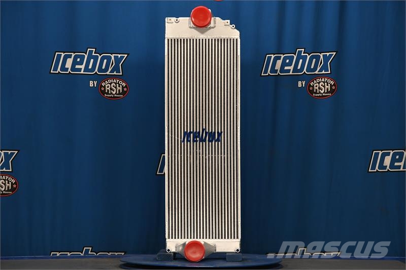 CASE 450, 470, 500, 550, 600 Charge Air Cooler # 910084 مشعات
