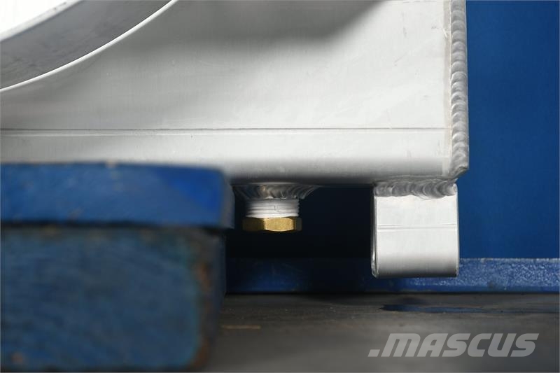 CASE 450 Dozer Radiator # 845114 مشعات
