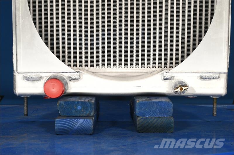 CASE 450 Radiator # 845084 مشعات