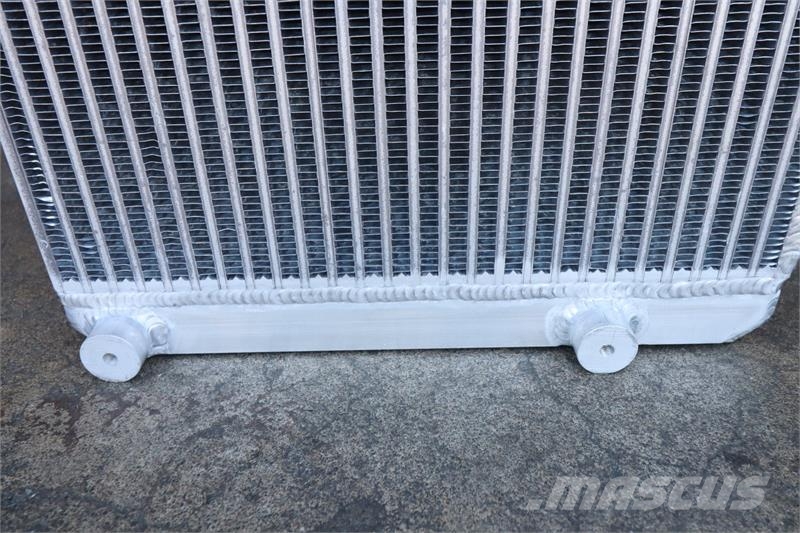 CASE 550 Oil Cooler # 845270 Radiadores