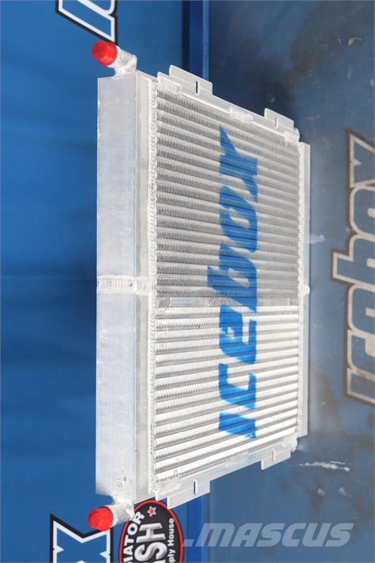 CASE 580 Super M Oil Cooler # 845159 Radiadores