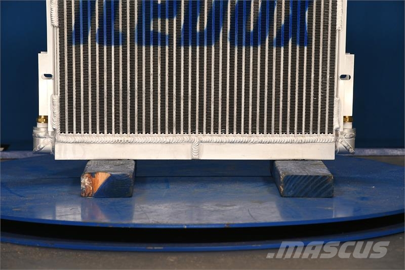 CASE 580 Super M Oil Cooler # 845158 مشعات