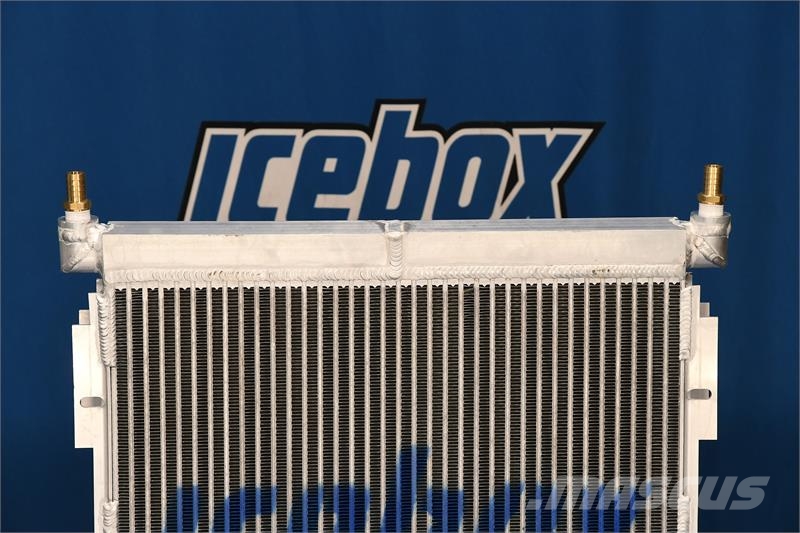 CASE 580 Super M Oil Cooler # 845158 مشعات