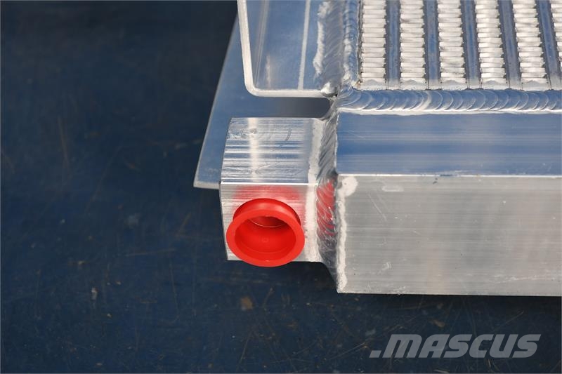 CASE 580M Serial 1 Oil Cooler # 845144 مشعات