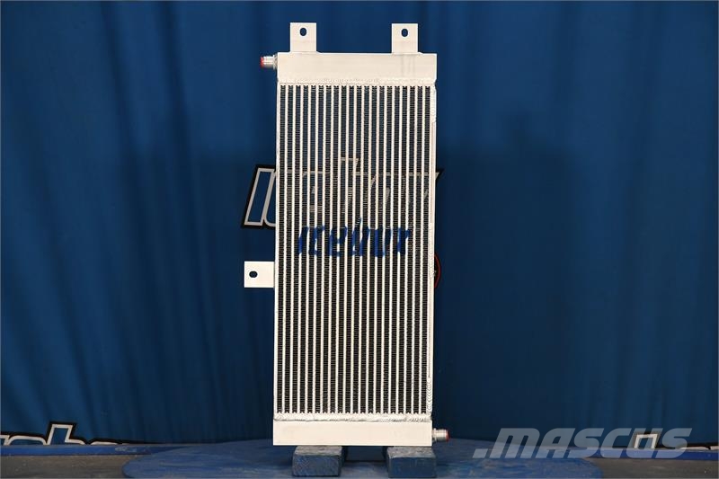 CASE 621, 621B Oil Cooler # 845172 Радиатори