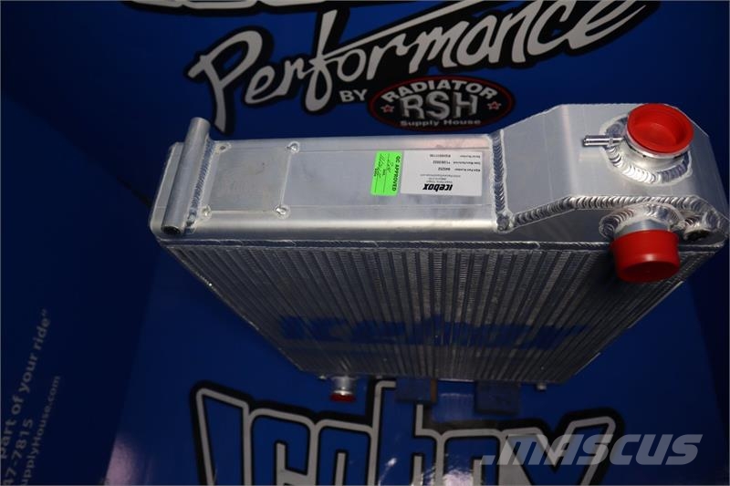 CASE 621 Radiator # 845252 مشعات
