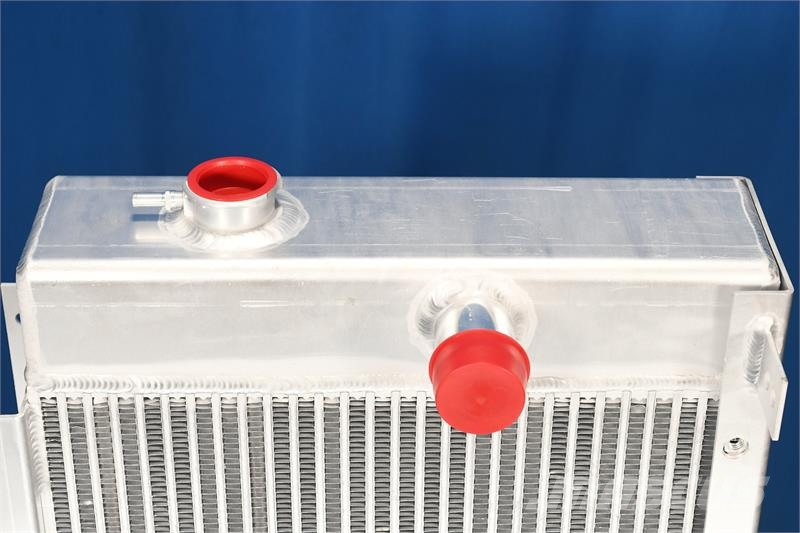 CASE 650G Radiator # 845094 Radiadores