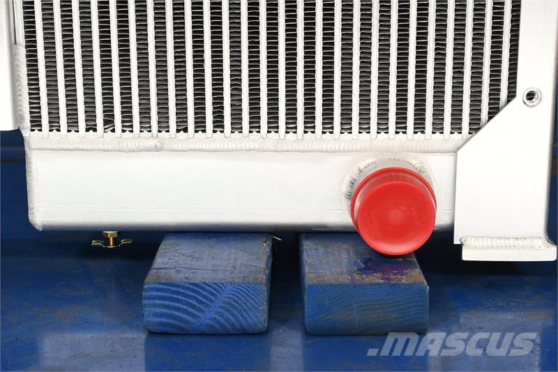 CASE 650G Radiator # 845094 Radiadores