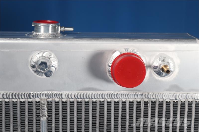 CASE 721B, 821B, 721C Radiator # 845105 Radiadores