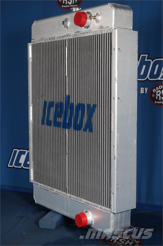 CASE 721B, 821B, 721C Radiator # 845105 Radiadores