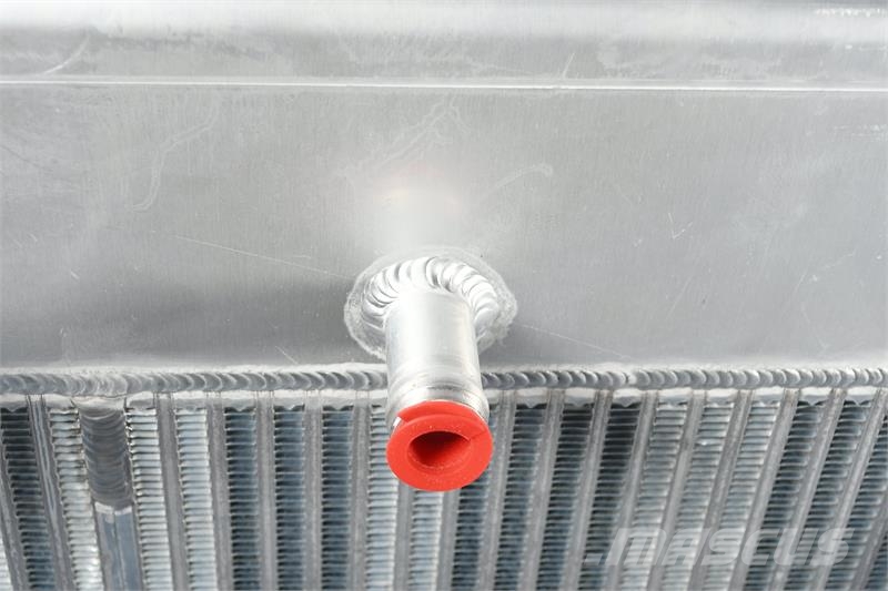 CASE 880C Radiator # 845200 Radiadores