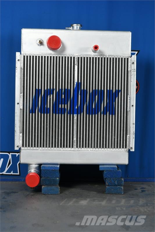 CASE 880C Radiator # 845200 Radiadores
