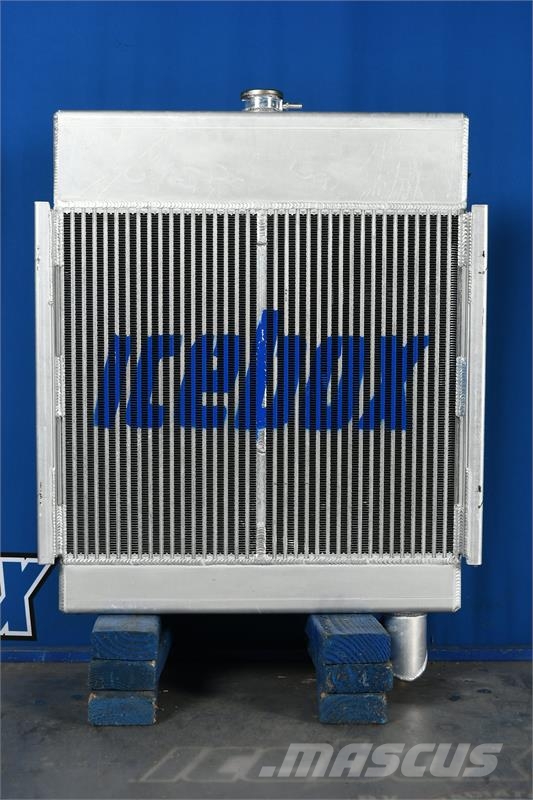 CASE 880C Radiator # 845200 Radiadores