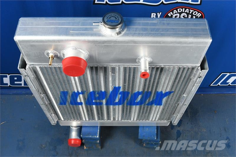 CASE 880C Radiator # 845200 Radiadores
