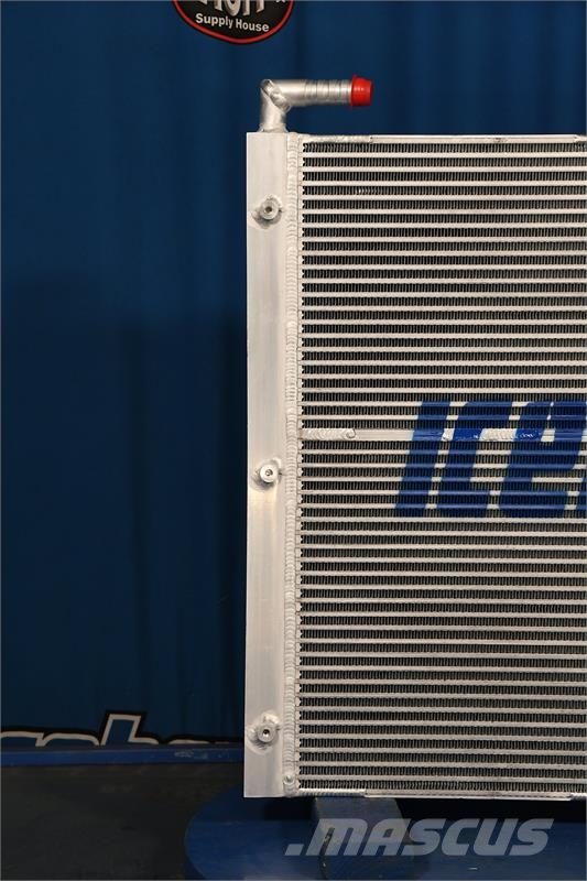 CASE 9010B Oil Cooler # 845134 مشعات
