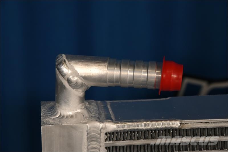 CASE 9010B Oil Cooler # 845134 مشعات
