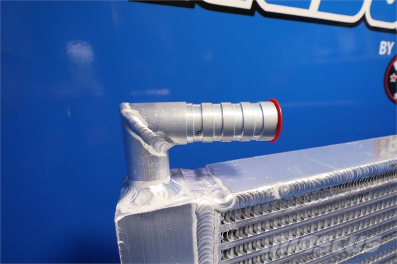 CASE 9010B Oil Cooler # 845136 مشعات