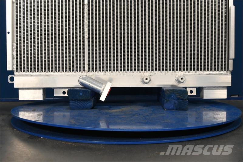 CASE 9040B Oil Cooler # 845135 Radiadores