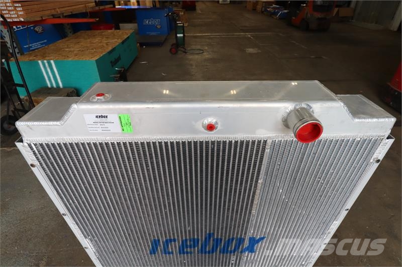 CASE 921C Radiator # 845272 مشعات