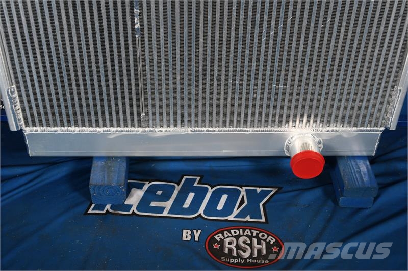 CASE 921C Radiator # 845196 مشعات